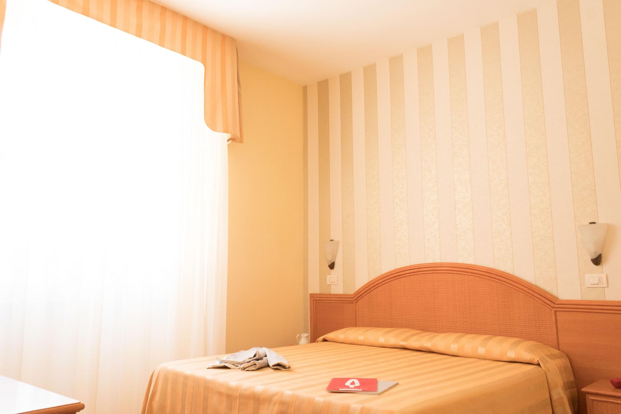 Hotel Katy 3*